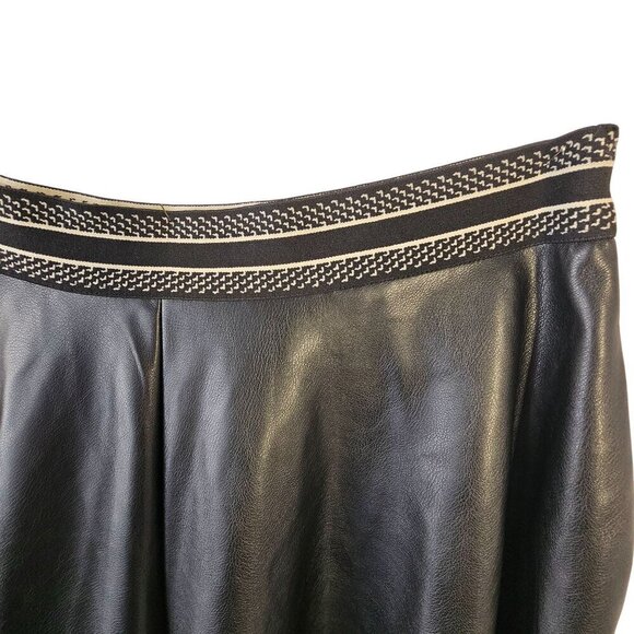 Halogen Black Faux Leather Midi Gaucho Split Skirt Sz M Stripe Elastic Waistband - Picture 4 of 9